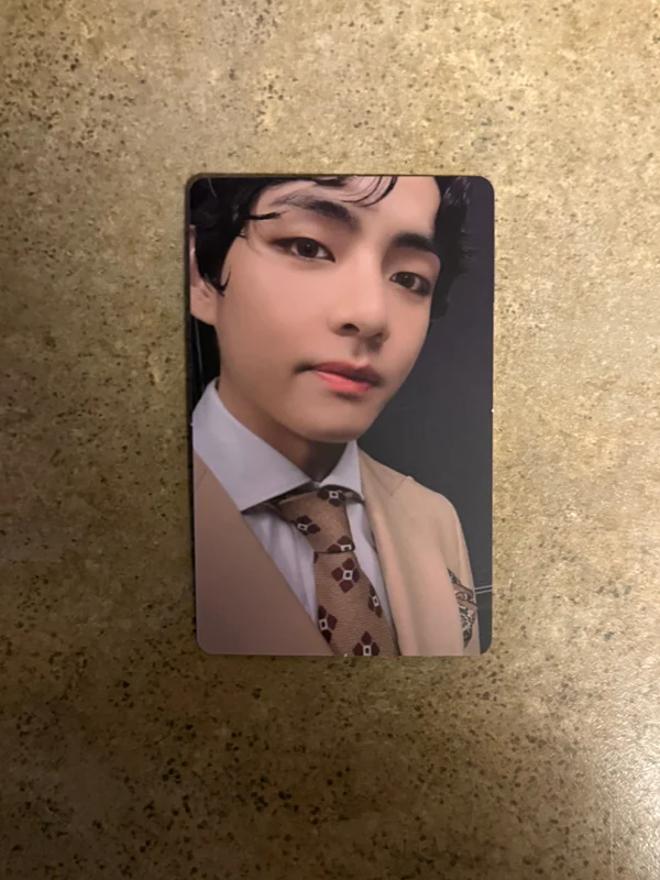 MAP OF THE SOUL: 7 V