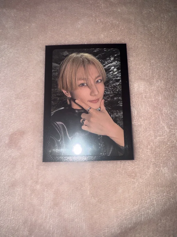 ROMANCE : UNTOLD -daydream- YIZHIYU