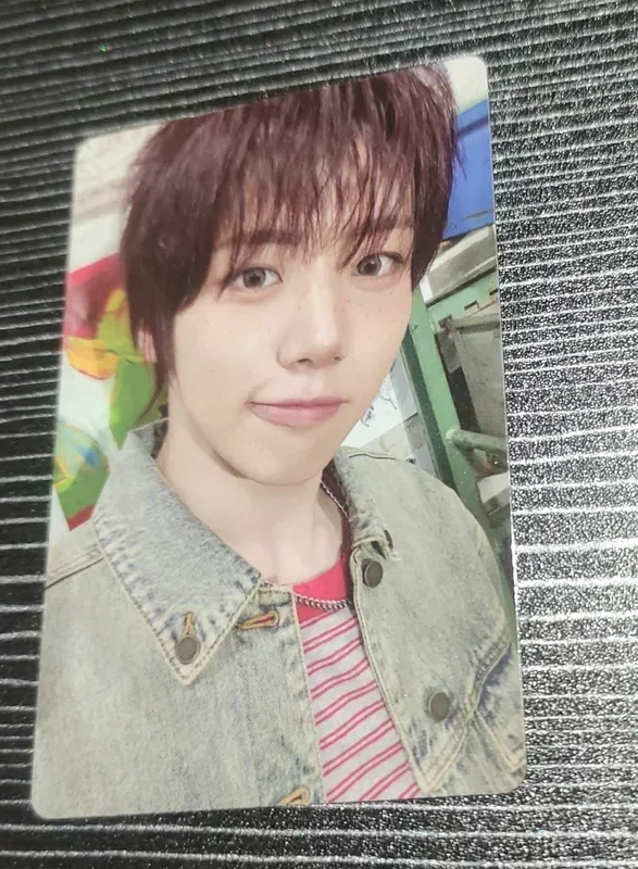 AHOF The Passage PHOTOBOOK Ver. TWIG Ver. (Woongki)