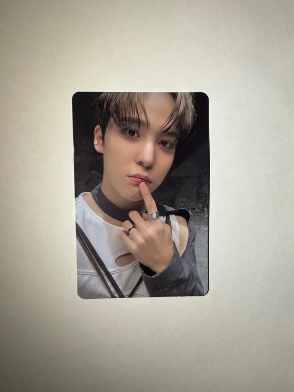 SPIN OFF : FROM THE WITNESS hello82