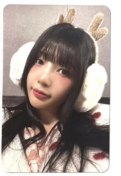 2022 PINK CHRISTMAS PHOTO CARD RANDOM PACK