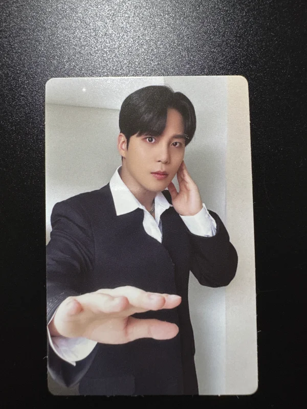 GOLDEN HOUR : Part.1 US Exclusive