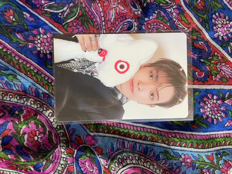 GOLDEN HOUR : Part.2 Target Exclusive