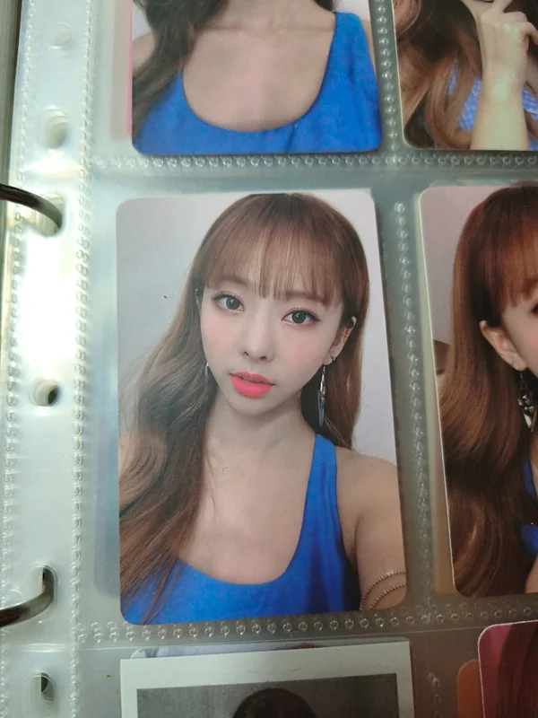 2020 LOONA SEASON'S GREETINGS