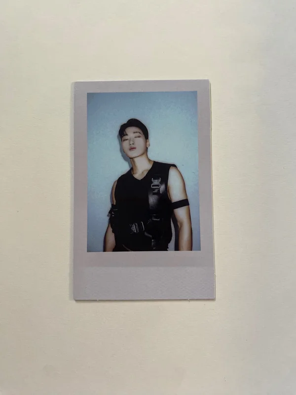 ATEEZ WORLD TOUR [THE FELLOWSHIP : BREAK THE WALL] IN SEOUL PHOTO SET