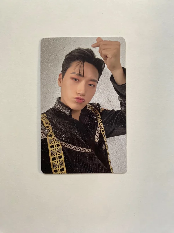 ATEEZ WORLD TOUR [THE FELLOWSHIP : BREAK THE WALL] IN SEOUL DVD