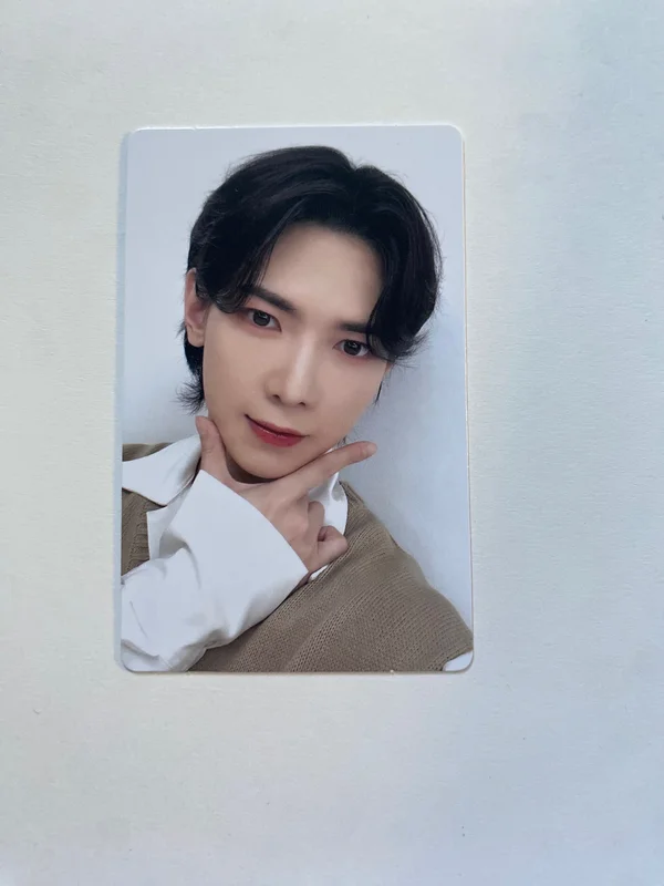 ATEEZ x KAURA VALENTEEZ POCA SET