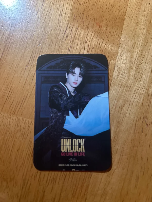 Unlock : GO LIVE IN LIFE PHOTOCARD