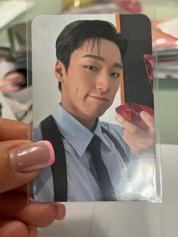 2024 SEASON'S GREETINGS YES24