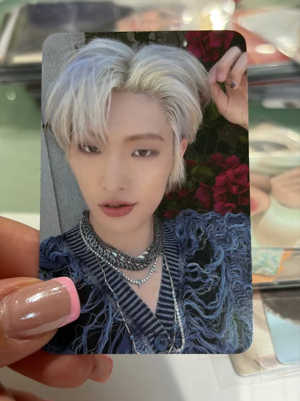GOLDEN HOUR : Part.1 POP-UP EXHIBITION & STORE PHOTO & SCRATCH CARD B SET