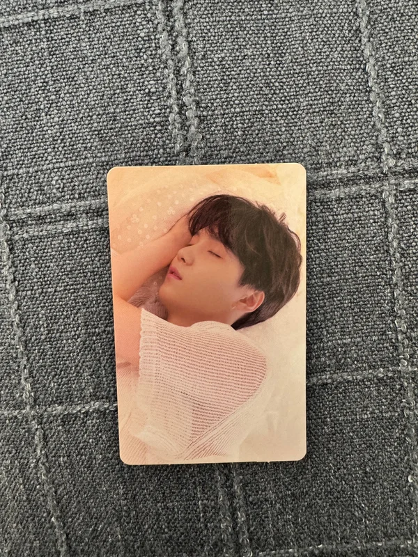 LOVE YOURSELF 'Tear' Suga