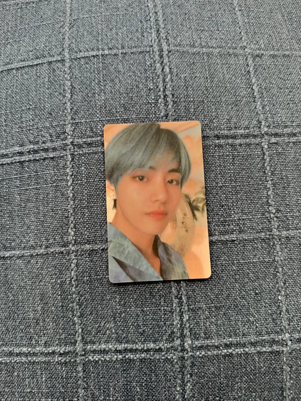 V- MAP OF THE SOUL : PERSONA