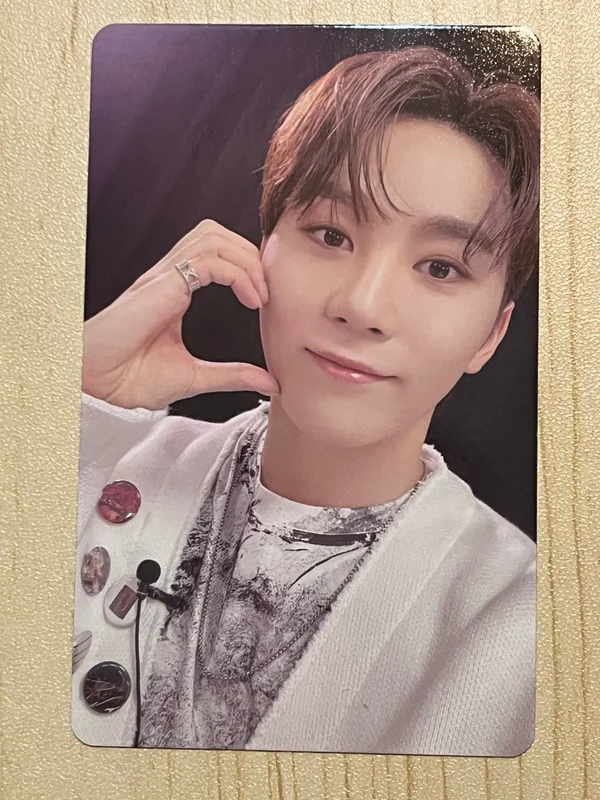 2022 SEVENTEEN in CARAT LAND MEMORY BOOK+ DVD