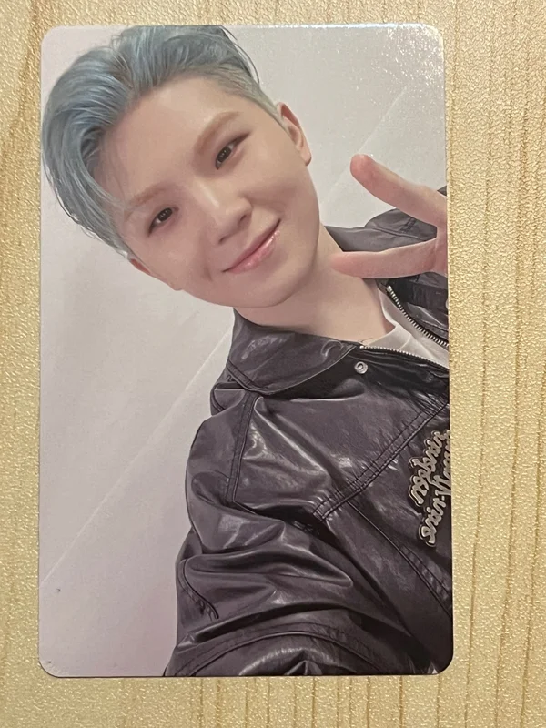 2022 SEVENTEEN in CARAT LAND MEMORY BOOK+ DVD