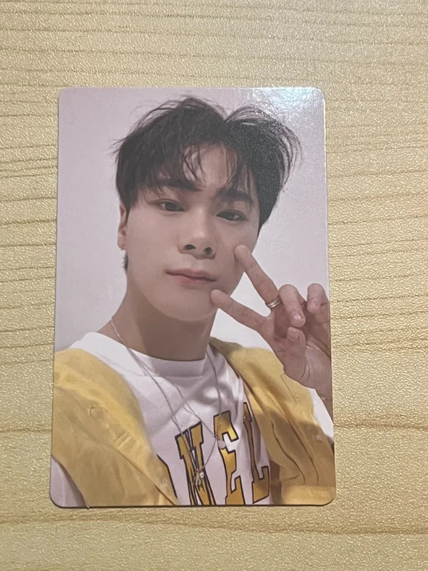 2023 season's greetings favorite ver.