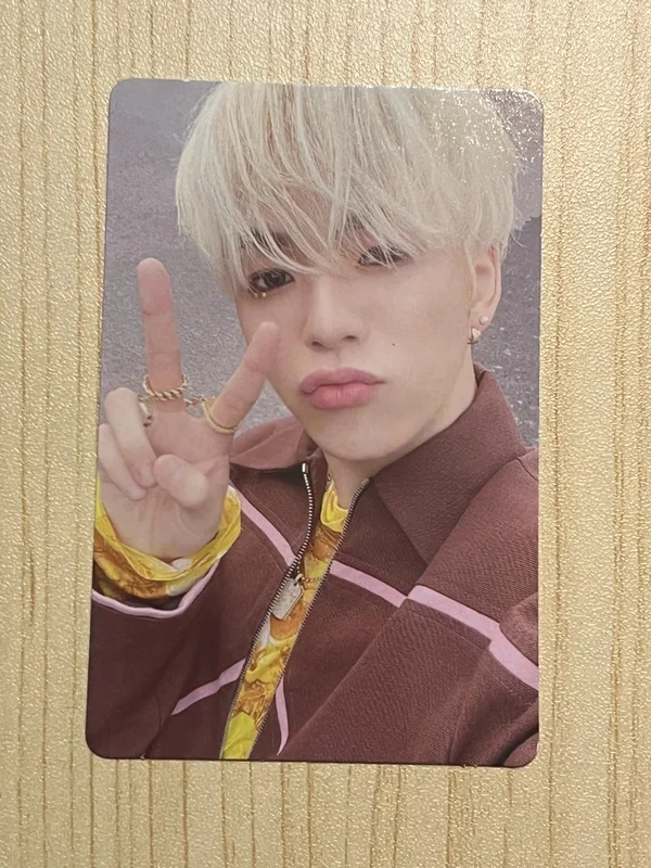 THE SECOND STEP : CHAPTER TWO PHOTOBOOK ver. LIGHT GREEN ver.
