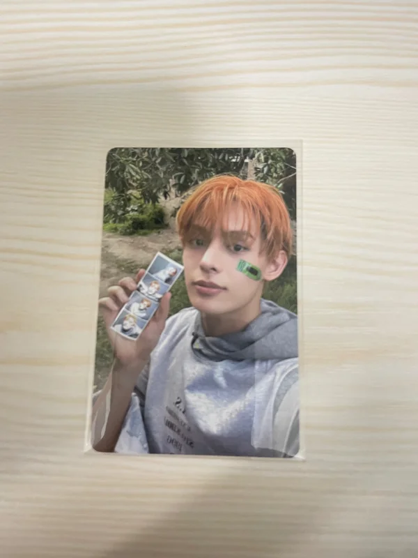 COLOR OUTSIDE THE LINES Weverse Albums B ver.