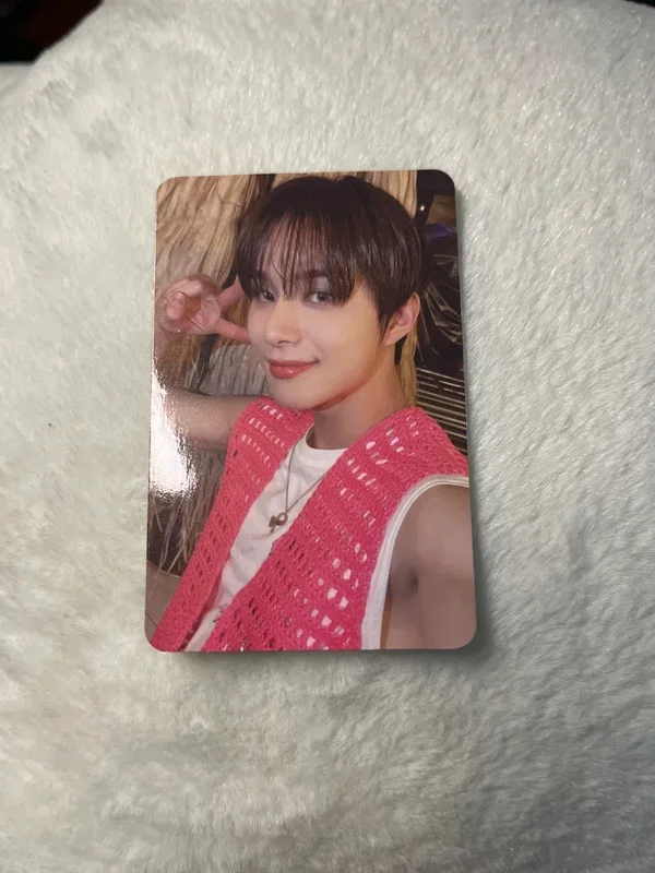 2 Baddies Photobook Ver. US ver.