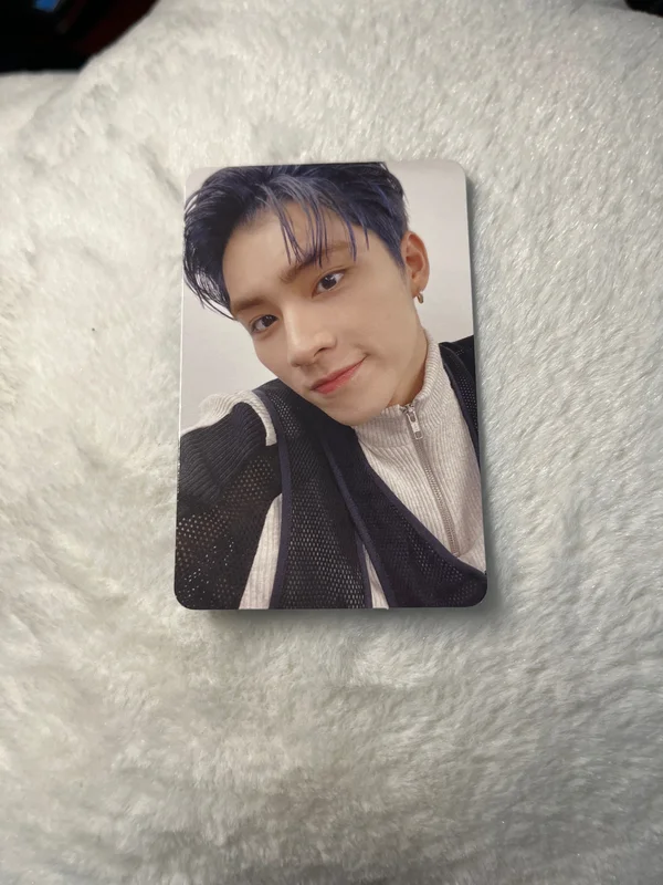 Universe Photo Book Ver.