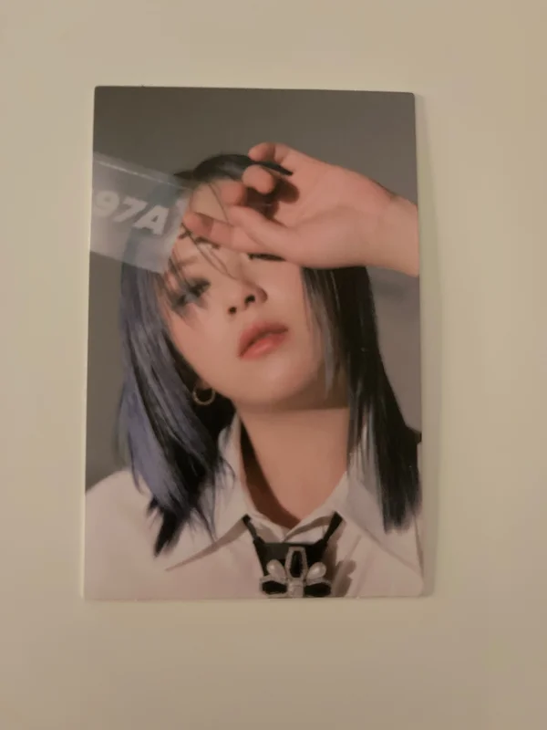BETWEEN 1&2 MESSAGE PHOTOCARD