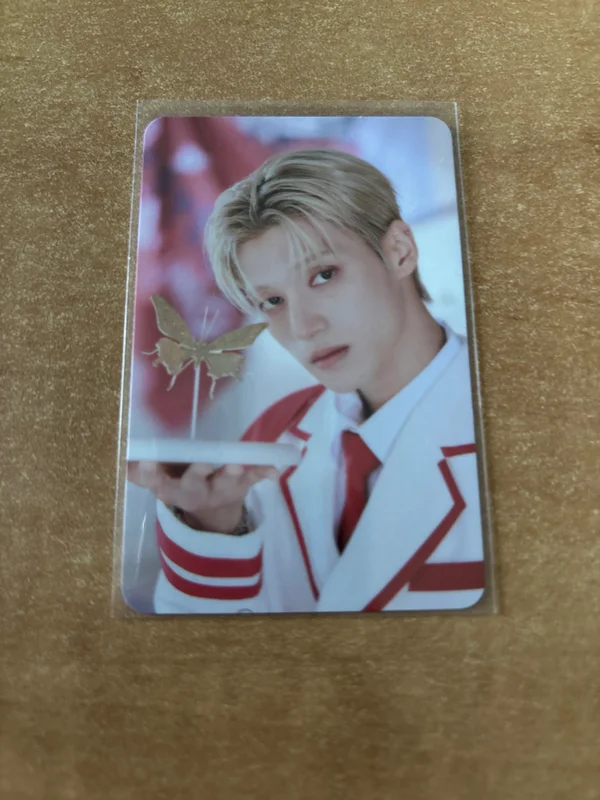 ATEEZ X ANITEEZ POP-UP EXHIBITION & STORE ANITEEZ IN THE CALLING RANDOM TRADING