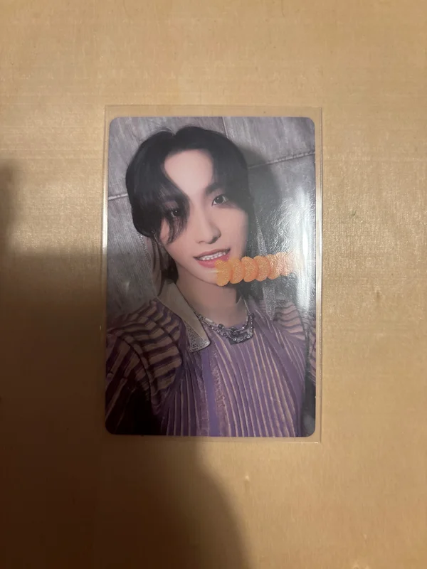 GOLDEN HOUR : Part.1 Walmart Exclusive