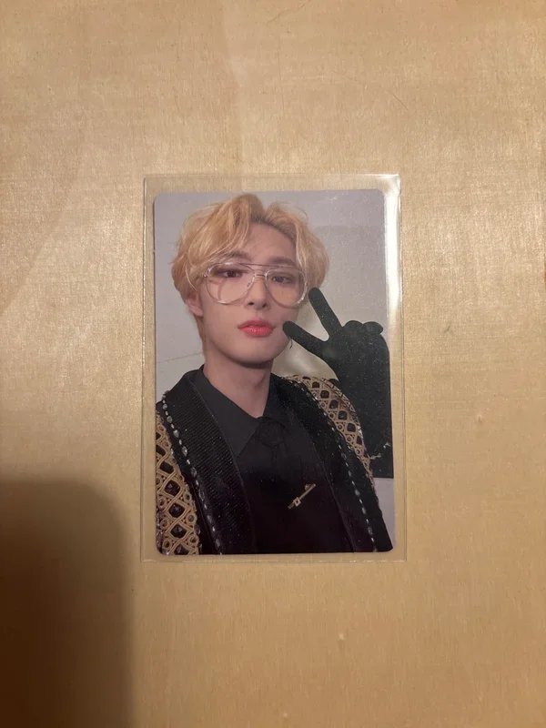 SPIN OFF : FROM THE WITNESS hello82