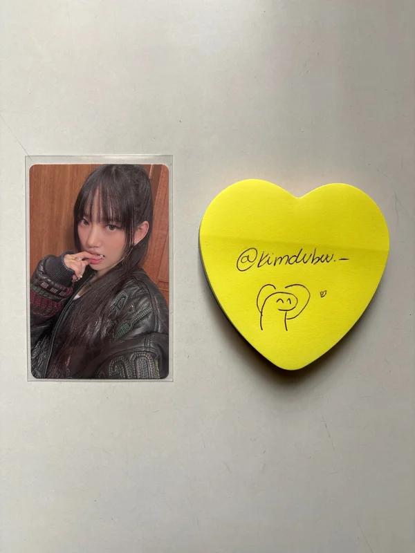 MY EYES OPEN VVID PHOTOBOOK ver. GRILL ver. - Sooin