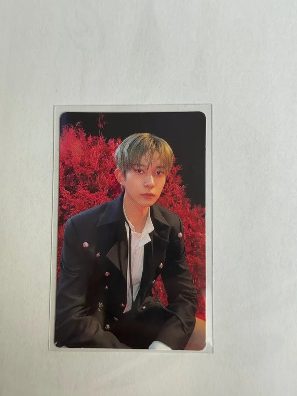 ENHYPEN Heeseung  Dark Blood NEW Ver. (Official Photocard)