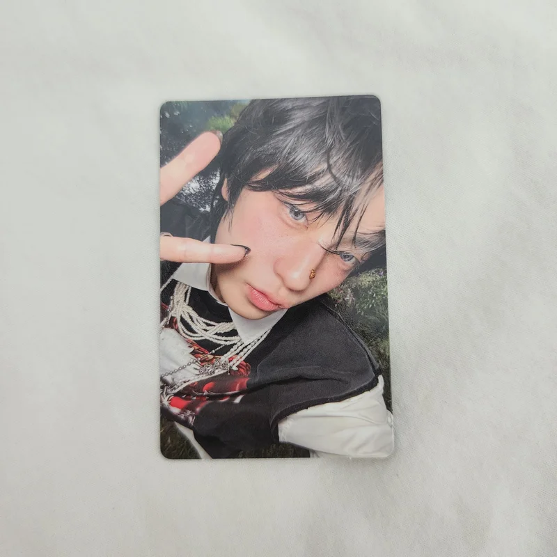 Back to Life WEVERSE LUCKY DRAW