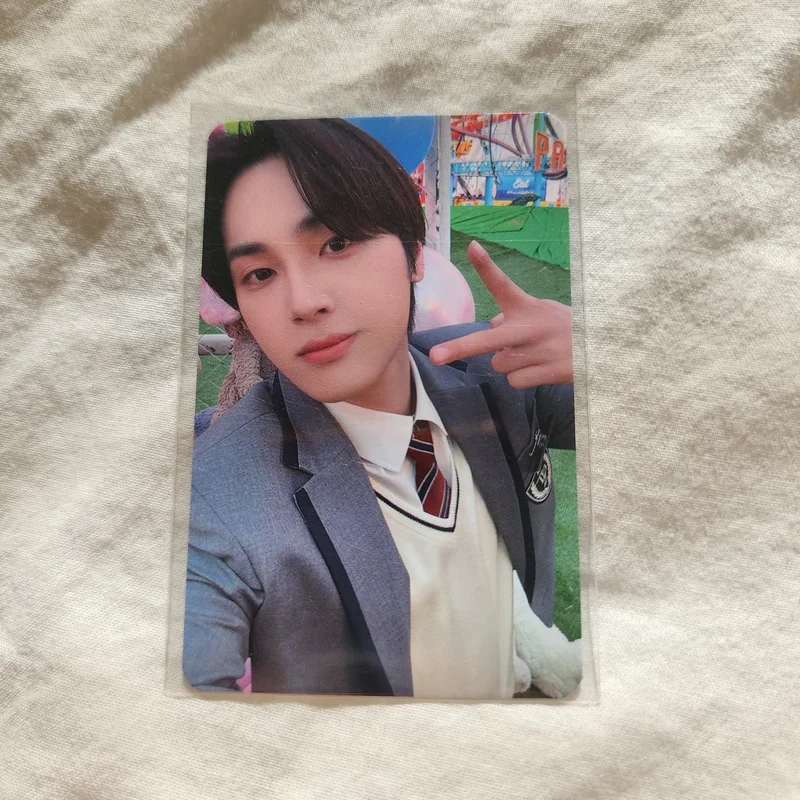 THE BOYZ FAN-CON THE B LAND REWARD