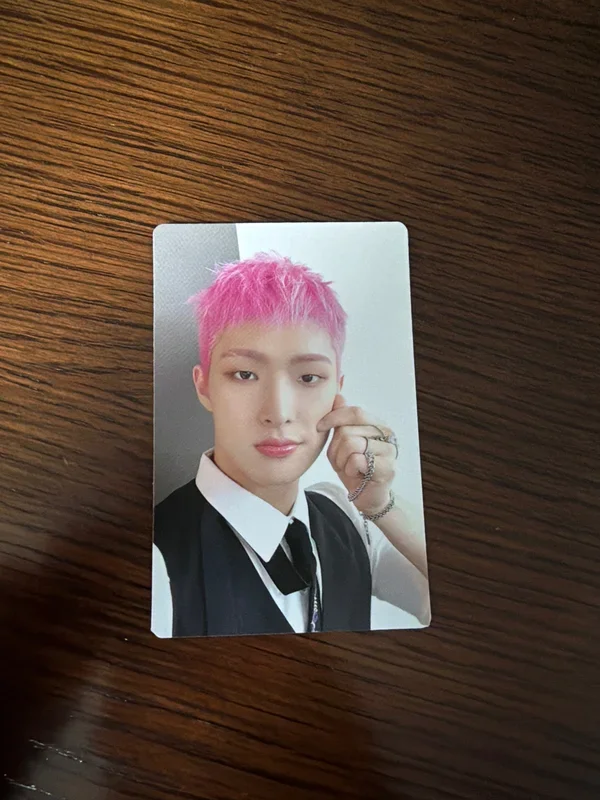 THE WORLD EP.2 : OUTLAW Barnes & Noble Exclusive