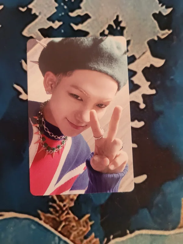 THE SECOND STEP : CHAPTER TWO PHOTOBOOK ver. DEEP BLUE ver.