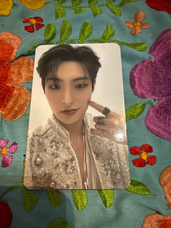 ATEEZ WORLD TOUR [TOWARDS THE LIGHT : WILL TO POWER] IN NORTH AMERICA ATINY ZONE