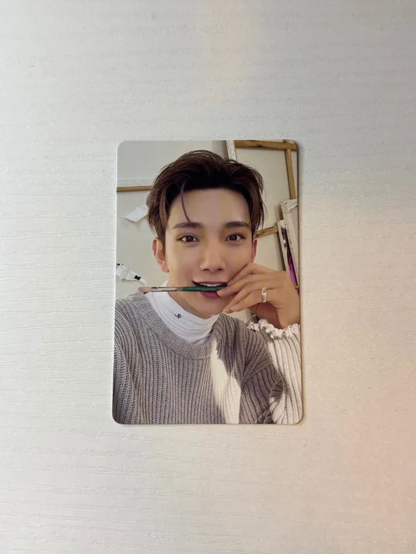 SEVENTEEN 2024 SEASON'S GREETINGS