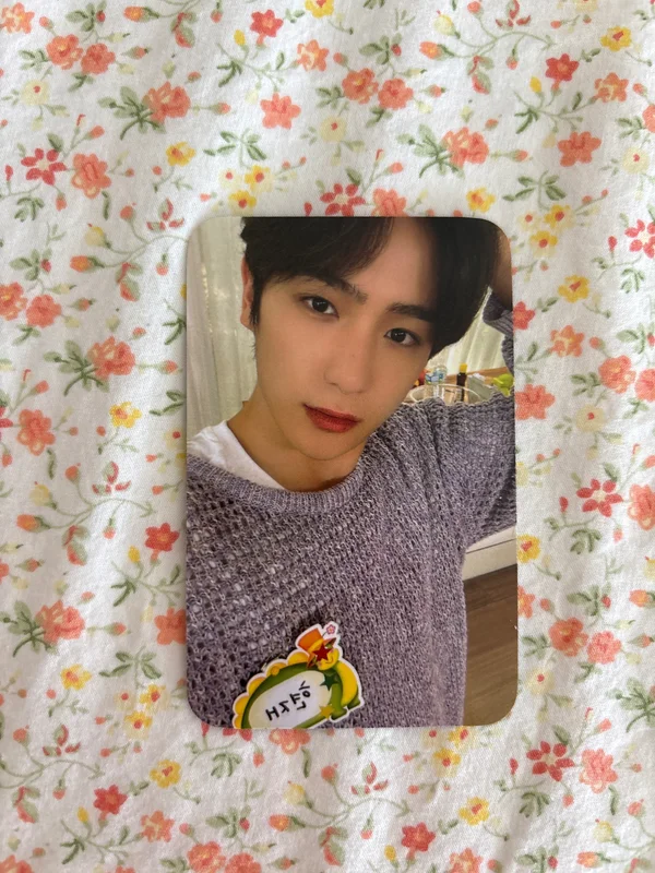 THE BOYZ WORLD TOUR : THE B-ZONE IN EUROPE PHOTOCARD SET