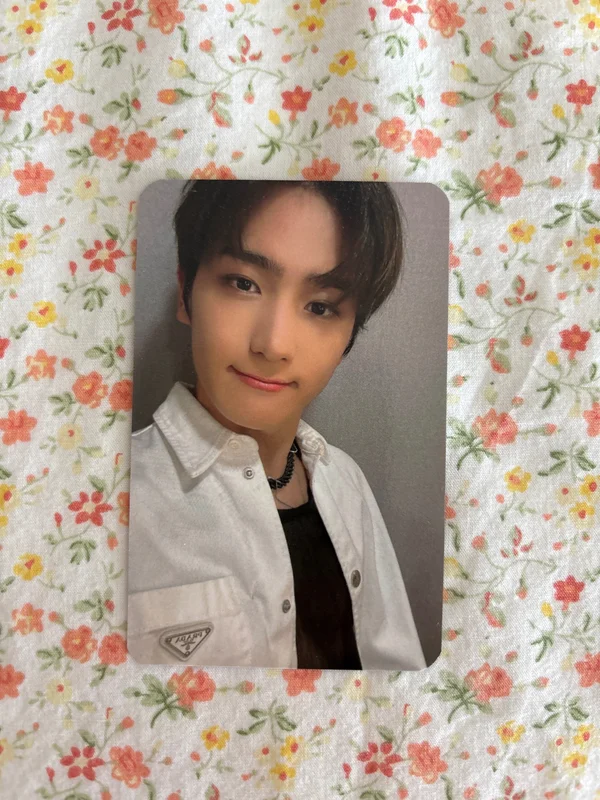 THE BOYZ WORLD TOUR : THE B-ZONE IN EUROPE PHOTOCARD SET