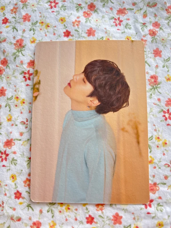 BTS WORLD TOUR 'LOVE YOURSELF' MINI PHOTO CARD