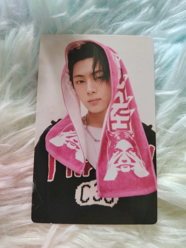 ROMANCE : UNTOLD Photo Card & Tin Case Set