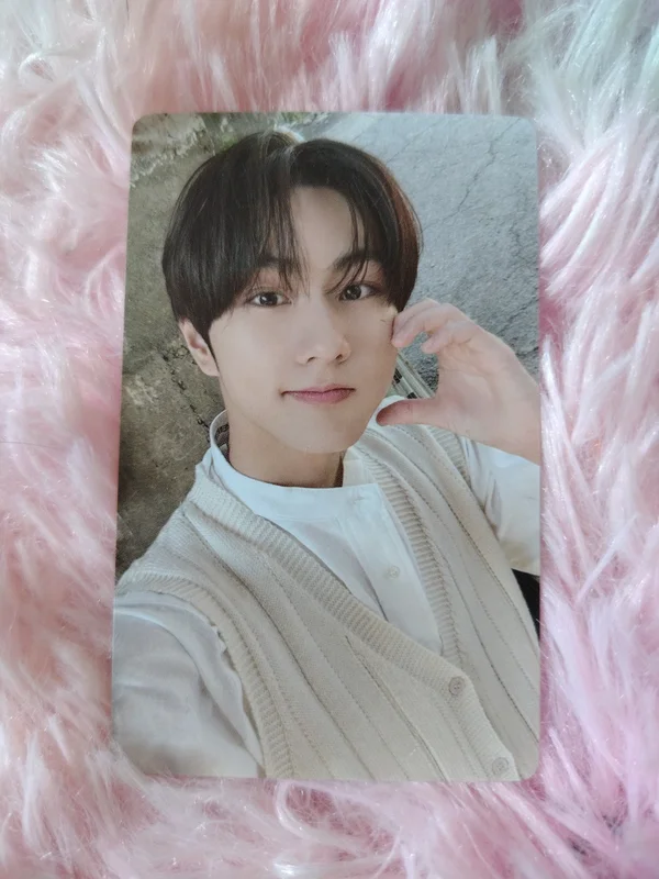 ROMANCE : UNTOLD Weverse Albums Ver.
