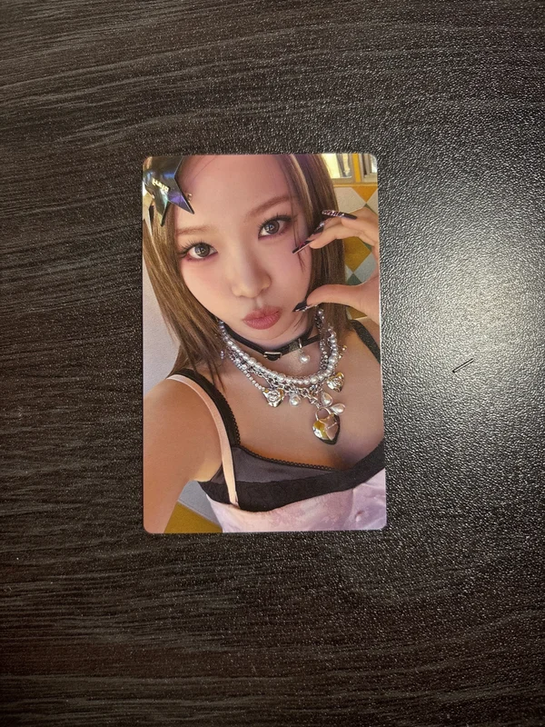 DIFFERENT LIMITED NOSTALGIC YLANG Ver.