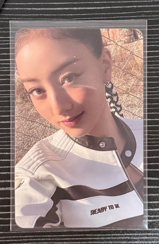 TWICE JIHYO 'READY TO BE' Photocard | Sold by kkuma | Used of