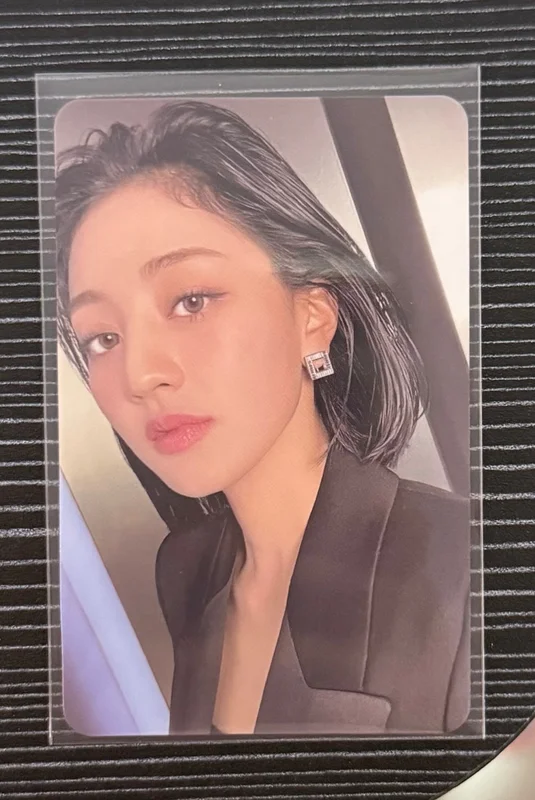 TWICE JIHYO 'READY TO BE' Photocard | Sold by kkuma | Used of