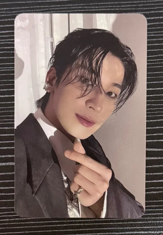 貴少！[岩倉具視・一行書・絹本]／維新十傑 Seventeen WONWOO 'THIS MAN Target Exclusive' Photocard | Sold by