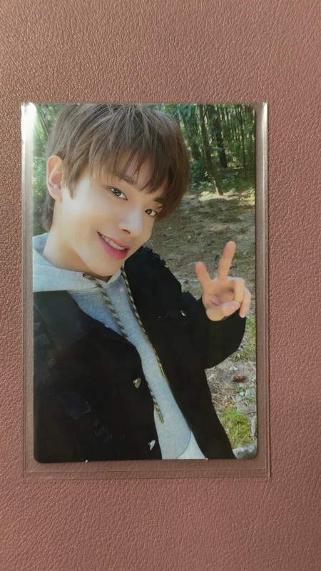 BORDER : DAY ONE WEVERSE