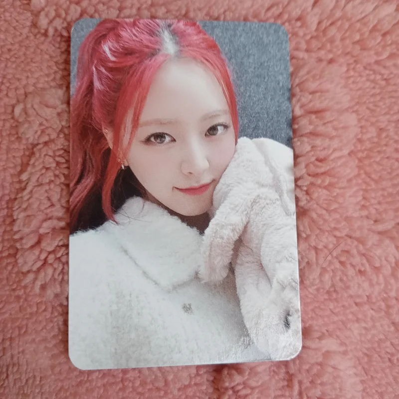 Yuna BORN TO BE MAKESTAR POB