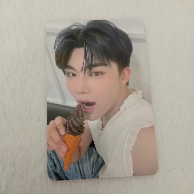 You had me at HELLO Digipack Ver. MUSICPLANT LUCKY DRAW