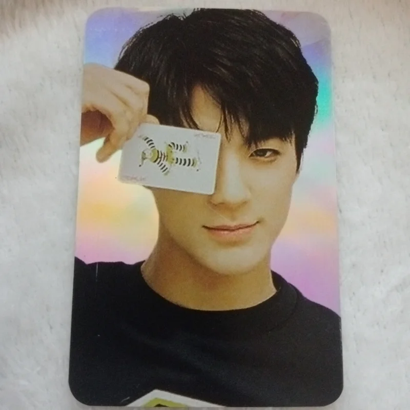 NCT 2018 EMPATHY HOLOGRAM PHOTOCARD PACK