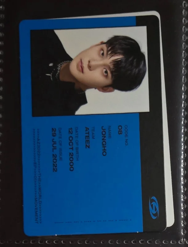 THE WORLD EP.1 : MOVEMENT A VER.