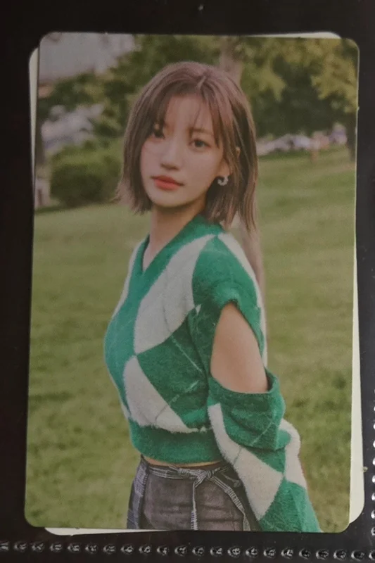 side-B : memoirs of echo unseen [POCA] blue Ver.